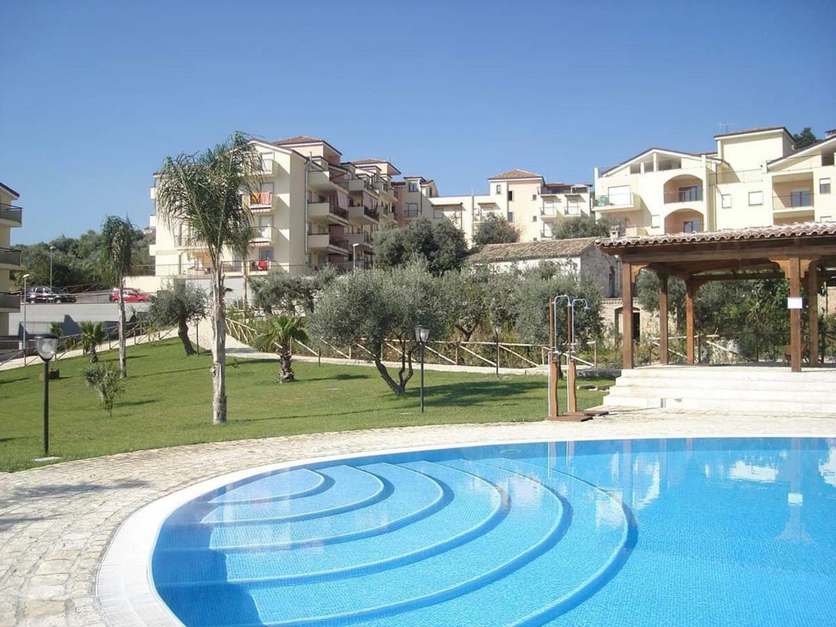 Residence D'Alessio วาสโต ภายนอก รูปภาพ